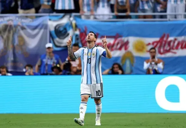 MESSI ANUNCIÓ SU RETIRO DE LA SELECCIÓN ARGENTINA: «YA NO TENGO MÁS PARA DAR»