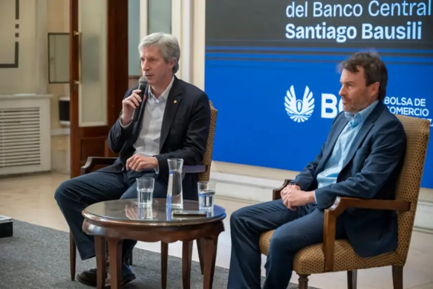 EL BCRA DIJO QUE LA ECONOMÍA ESTÁ EN ALZA, PERO CRECE MÁS LENTO DE LO ESPERADO: «UN 2% ANUAL»